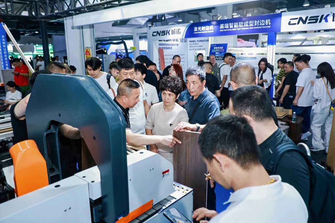 ​CCHF2026第15届中国广州定制家居展览会【智能制造馆】主办方好展位